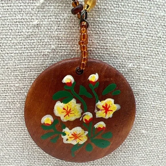 Vintage Hand-Painted Floral Pendant Necklace With Beaded Chain.  B44 - Picture 3 of 13